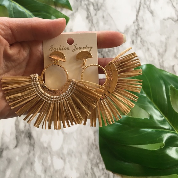 Raffia Straw Goldtone Boho Festival Earrings New - Picture 3 of 5